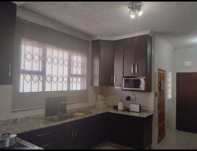 3 BEDROOM HOUSE FOR SALE IN KOOKRUS